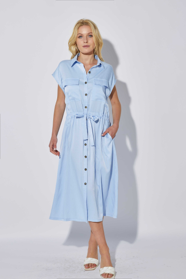 Wholesaler ELLI WHITE - Long buttoned shirt dress with pockets and belt