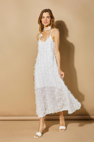 Wholesaler ELLI WHITE - Long strap dress with floral lace