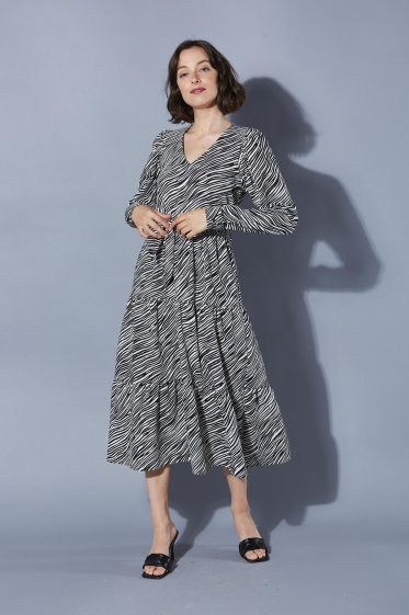 Wholesaler ELLI WHITE - Maxi Dress with Zebra Print and Belt