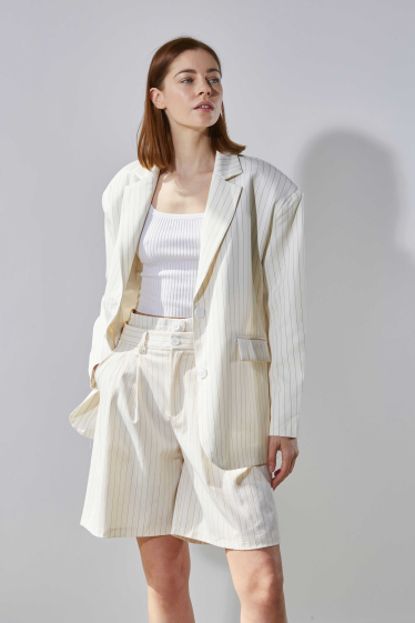 Großhändler ELLI WHITE - Gestreifte Bermudashorts mit doppelter Taille, trendige Arbeitskleidung