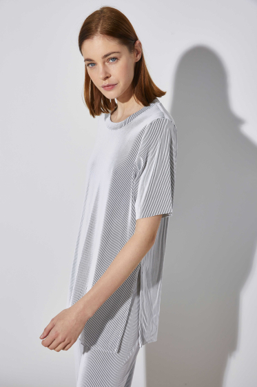 Großhändler ELLI WHITE - T-Shirt aus strukturiertem Material