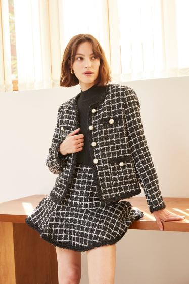 Wholesaler ELLI WHITE - Checked tweed jacket with pearl buttons and edging