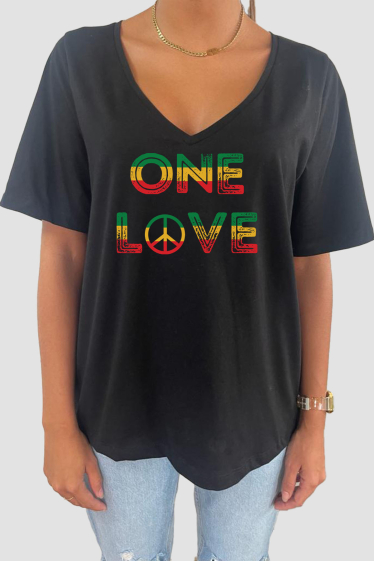 Grossiste Elvira - T-shirt femme col V oversize  |  ONE LOVE
