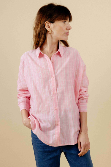 Wholesaler EMILIE K PRET A PORTER - Striped shirt in pink with long sleeves.