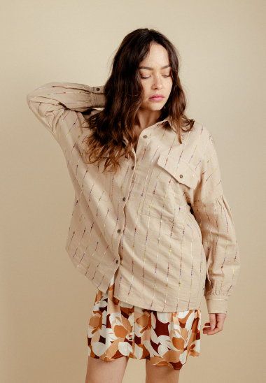 Wholesaler EMILIE K PRET A PORTER - Beige shirt with embroidery and colorful details