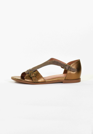 Wholesaler EMILIE KARSTON - SOKA Flat sandals with closed back in T-strap style.