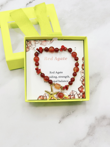 Wholesaler Emily - Gift box with elastic bracelet in natural stones and stainless steel