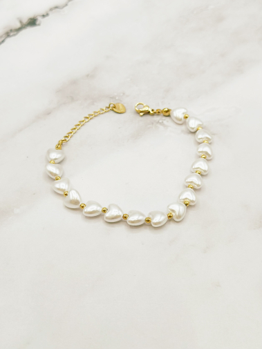 Grossiste Emily - Bracelet en acier inoxydable ajustable Coeurs perle