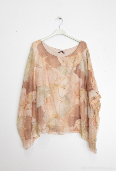 Wholesaler Emma Dore - Floral blouse with batwing sleeves