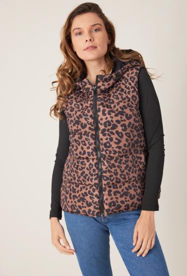 Wholesaler ESCANDELLE Paris - Leopard print sleeveless cropped down jacket