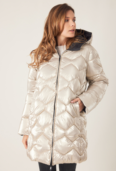 Wholesaler Escandelle - Mid-length reversible quilted down jacket