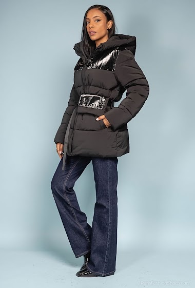 Wholesaler ESCANDELLE Paris - Puffy jacket with cap/pocket and belt