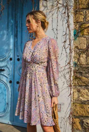 Großhändler ESCANDELLE Paris - Fließendes, bedrucktes mittellanges Kleid