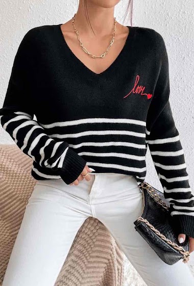 Wholesaler Estee Brown - V-neck sweater "Amour"