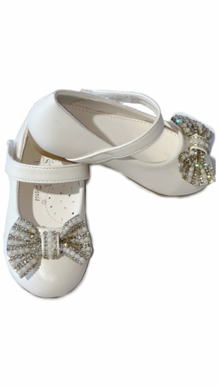Großhändler ESTHER PARIS - Ballerina-Schuh mit Blumen-Strasssteinen
