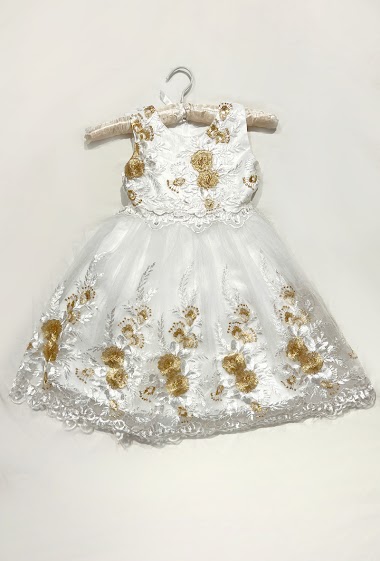 Ceremony dress with embroidery
