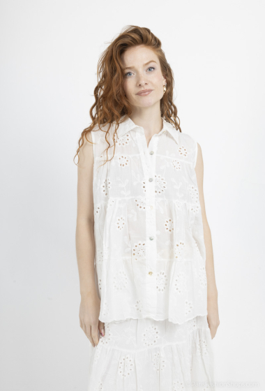 Grossiste FASHION C&Z - Chemise en broderie anglaise