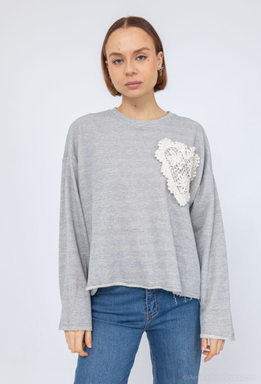 Wholesaler FASHION C&Z - Embroidered sweatshirt