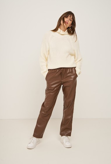 Wholesaler Feelkoo - Faux leather trouser