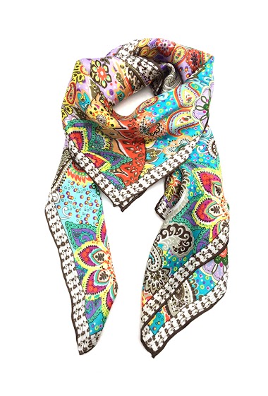 Wholesaler Feelmoon - SILK SQUARE STOLE PRINTED WITH FLOWERS AND PAISLEY