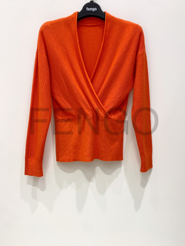 Wholesaler Fengo by Pretty Collection - Fitted sweater with crossover.