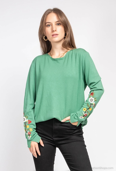 Wholesaler Fengo by Pretty Collection - Knit sweater with embroided sleeves