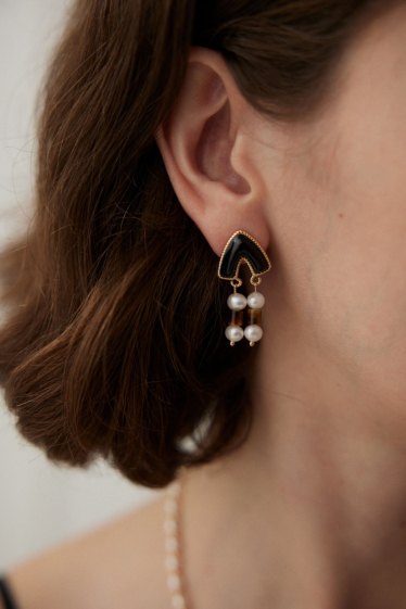 Grossiste Flyja - Boucles d'oreilles précieuses modèle unique avec pierres naturelles