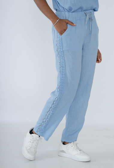 Wholesaler For Her Paris Grande Taille - Plain linen pants with lace on the sides, pockets at the front and back