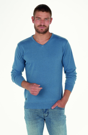 Großhändler FRANCE DENIM - Basic-Pullover mit V-Ausschnitt