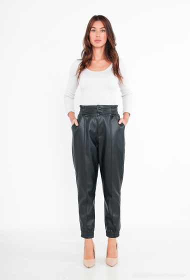 Grossiste Freesia - pantalons simili cuir femme, taille haute avec double boutonnage