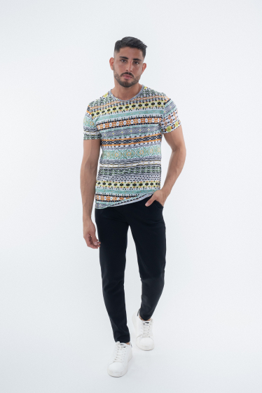 Wholesaler Frilivin - Colorful patterned t-shirt