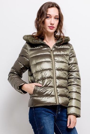 Wholesaler Frime Paris - Padded coat with fur