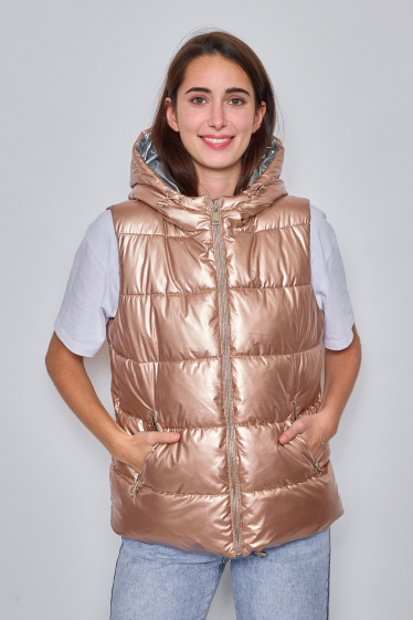 Wholesaler Frime Paris - Shiny sleeveless down jacket with hood