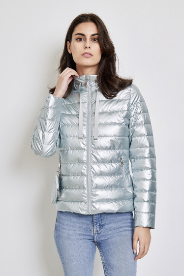 Wholesaler Frime Paris - Fine quilted down jacket with hood in the collar