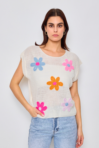 Wholesaler Frime Paris - Light knit top with floral patterns