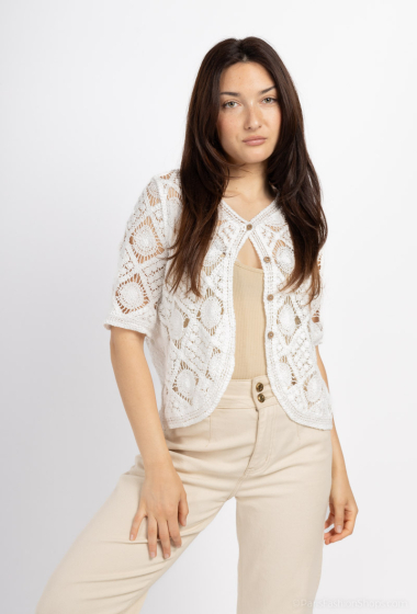 Wholesaler C.CONSTANTIA - Lace vest with button