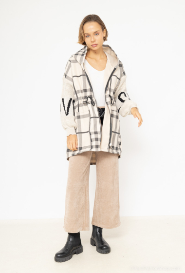 Wholesaler C.CONSTANTIA - Tartan coat with knitted sleeves LOVE pattern