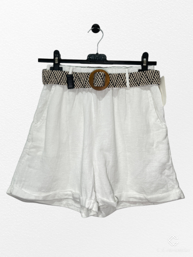 Wholesaler C.CONSTANTIA - Shorts with pocket and belt