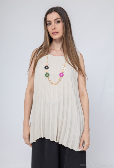 Wholesaler C.CONSTANTIA - Pleated tshirt with necklace