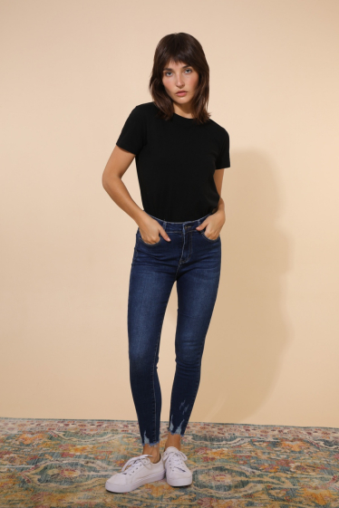 Wholesaler G-Smack - large size 7/8 frayed jeans