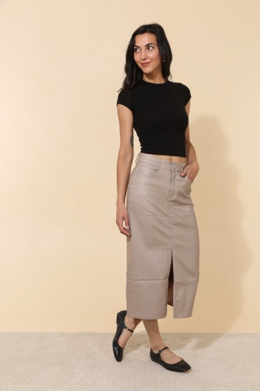 Wholesaler G-Smack - plus size faux leather long skirt