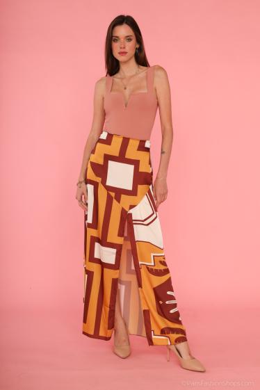Großhändler Garçonne - Fluid long skirt with front slit pattern