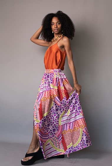 Wholesalers Garçonne - Long satin skirt with pattern