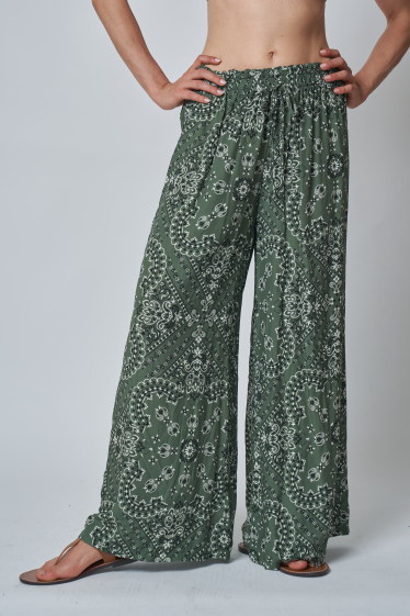 Wholesaler Garçonne - Flowy bandana pattern pants