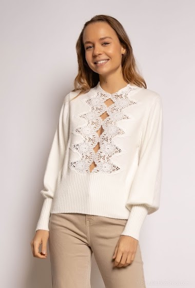 Großhändler GD Golden Days - Cutout sweater with lace