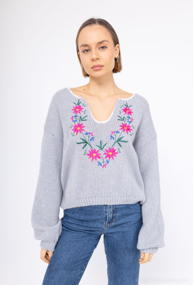 Wholesaler GD Golden Days - FLOWER EMBROIDERED SWEATERS