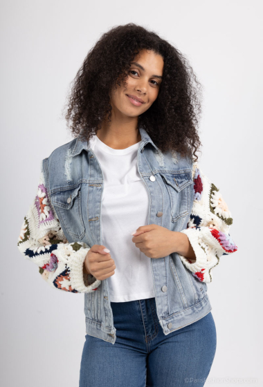 Wholesaler GD Golden Days - DENIM JACKETS WITH EMBROIDERED SLEEVES