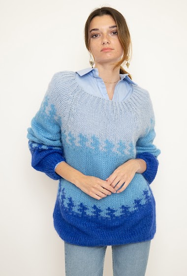 Großhändler GG LUXE - Patterned tricolour sweater