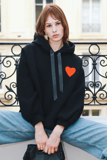 Wholesaler GG LUXE - Hoodie with heart patch