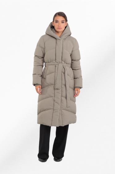 Hooded puffer jacket